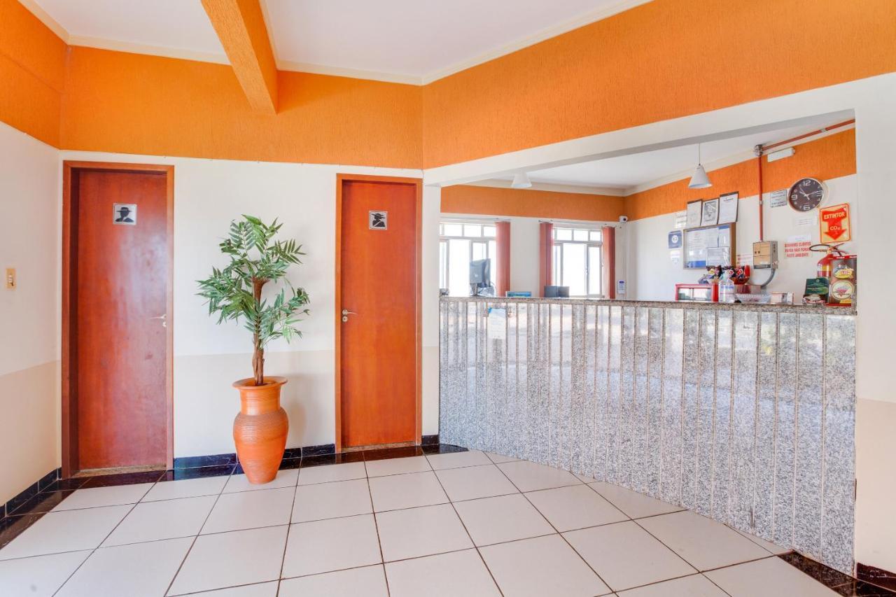 Fabiel Palace Hotel Cuiabá Buitenkant foto
