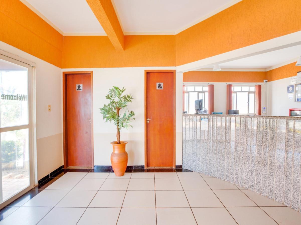 Fabiel Palace Hotel Cuiabá Buitenkant foto